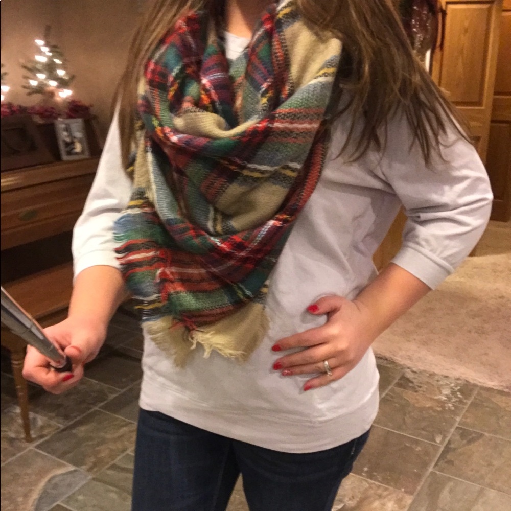 2 slouchy tunics